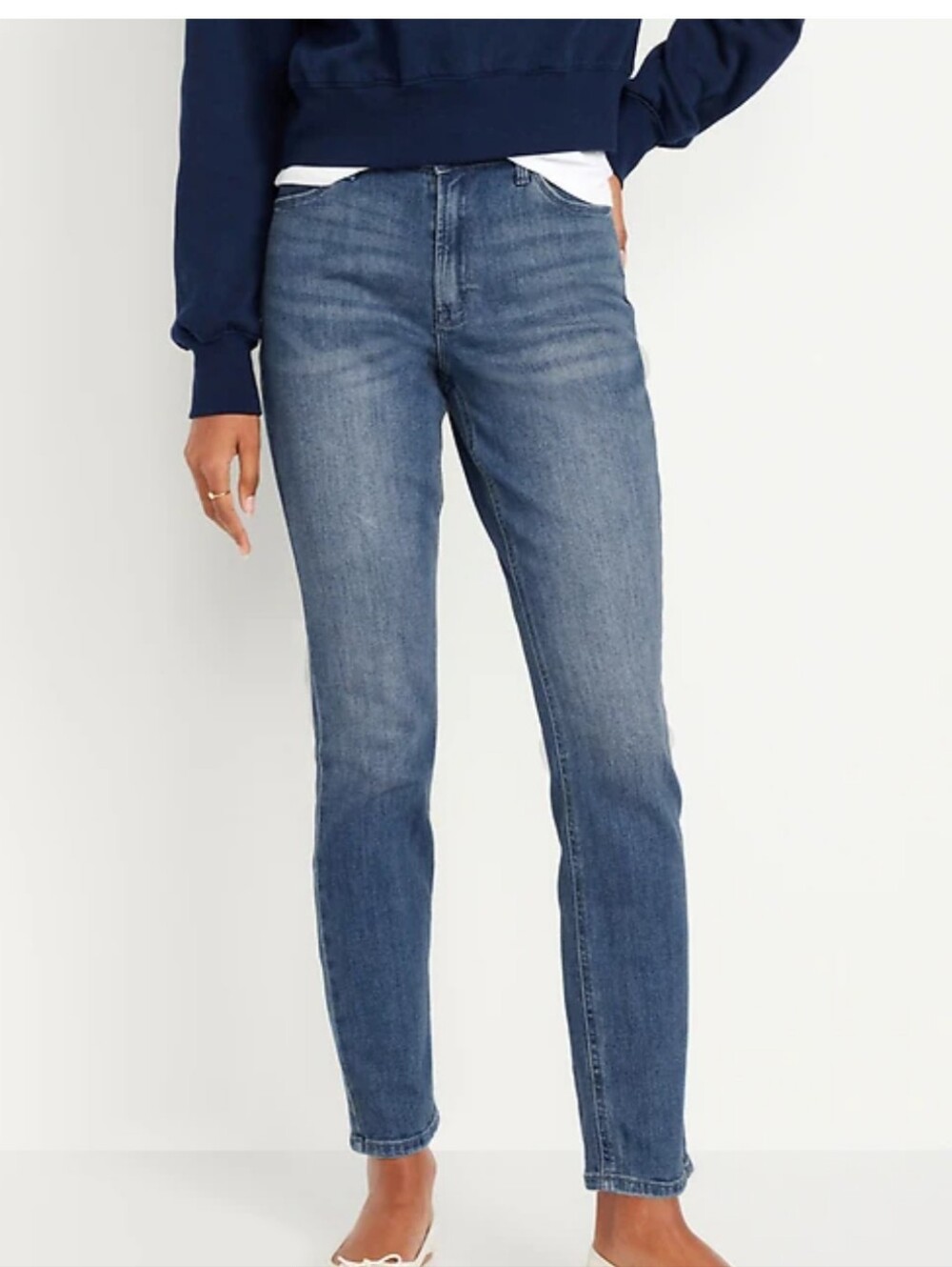 Old Navy WOW High-Rise Straight Leg Jeans in Medium Blue
